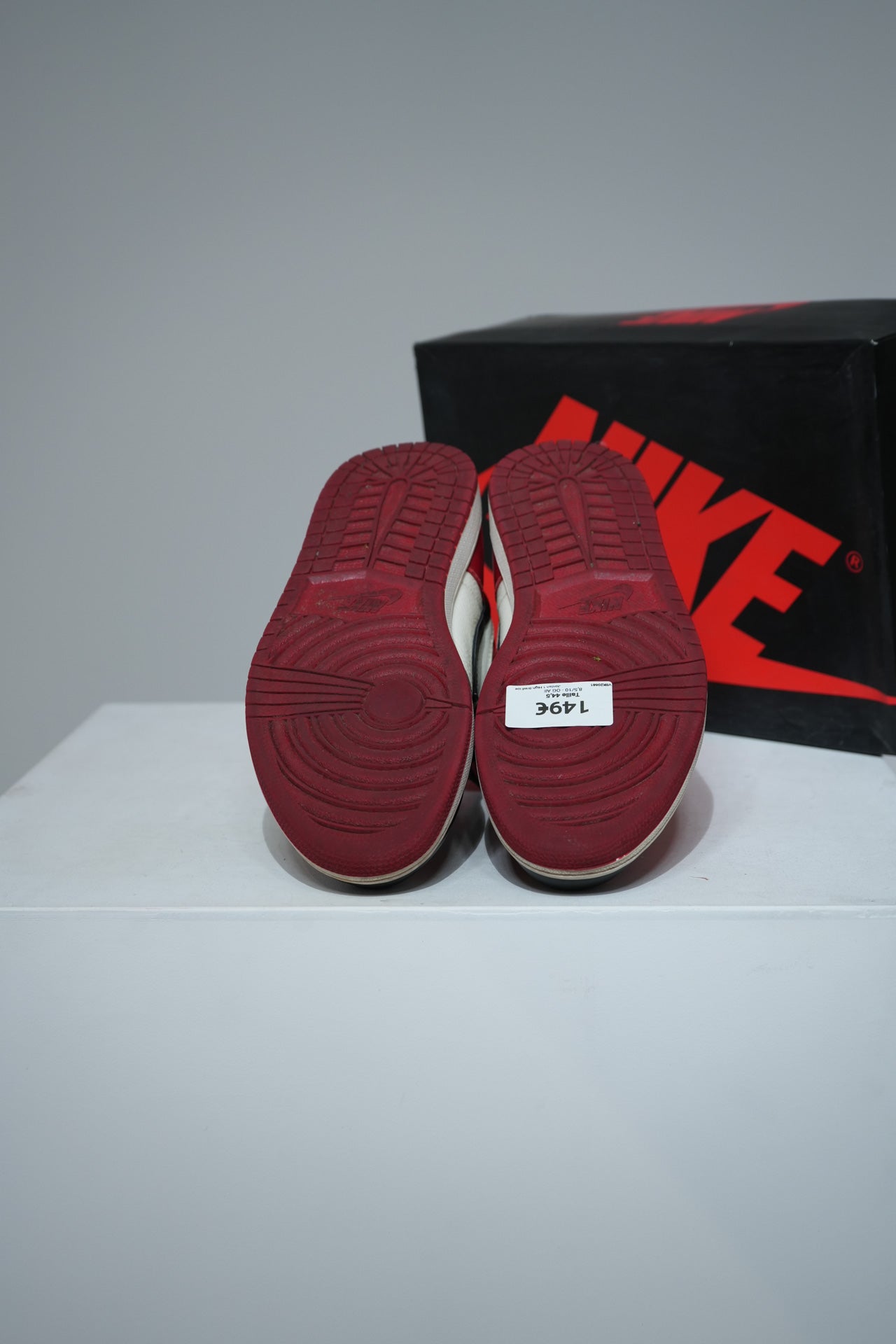 Jordan 1 High Bred toe (Taille 44,5)
