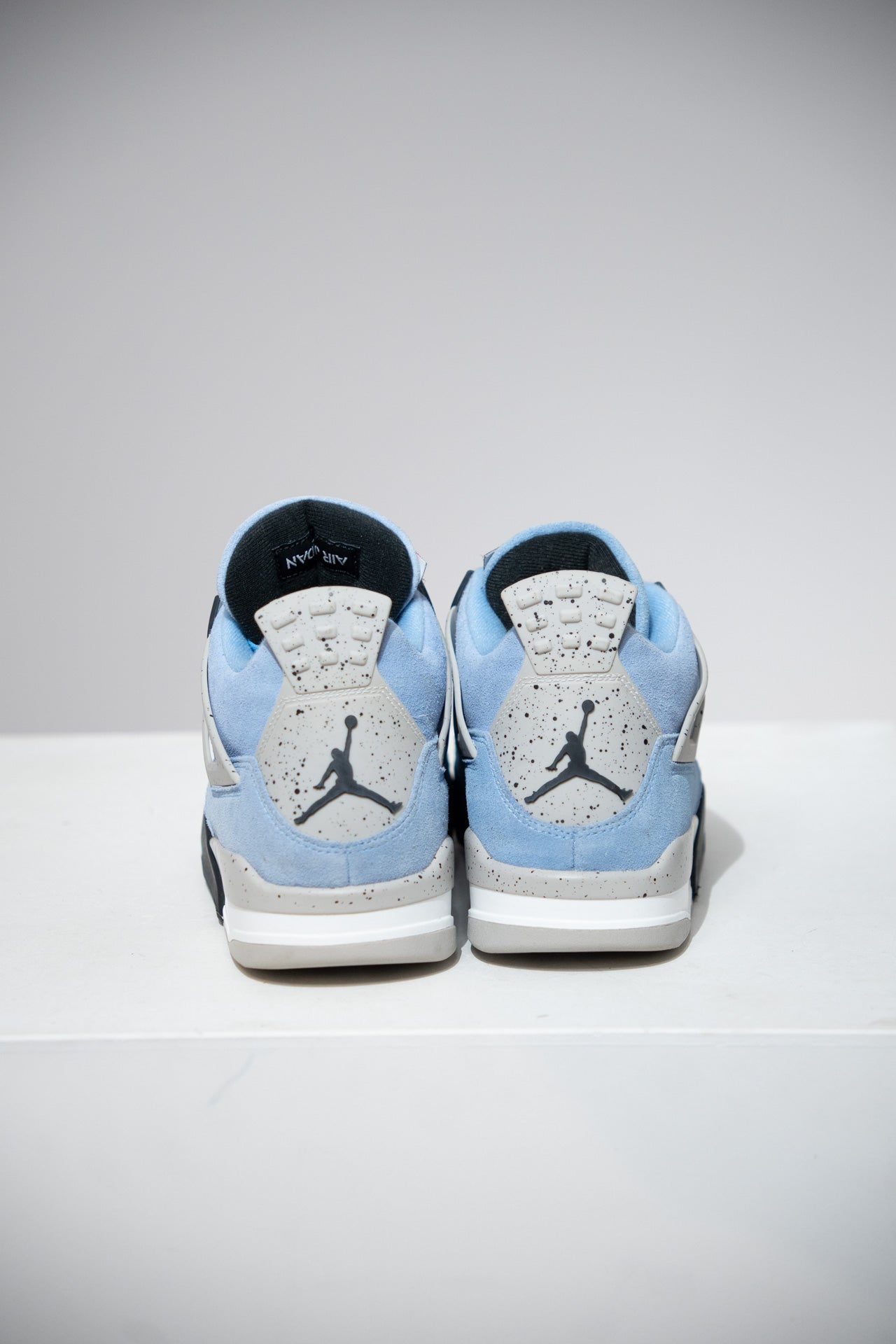 Jordan 4 UNC (Taille 42,5)