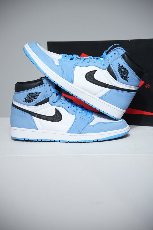 Jordan 1 High University Blue (Taille 45)