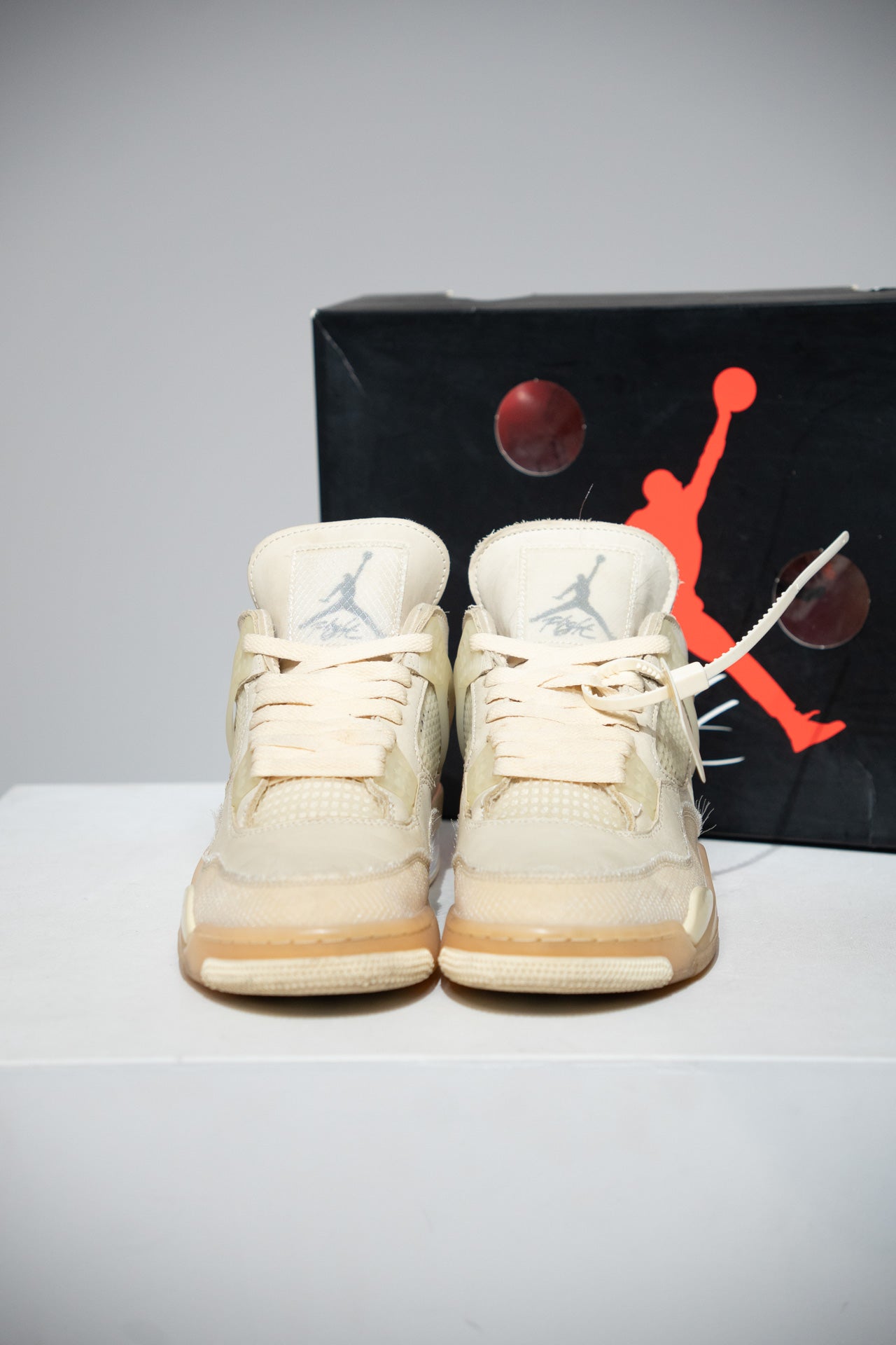 Jordan 4 Off-White Sail (Taille 41)