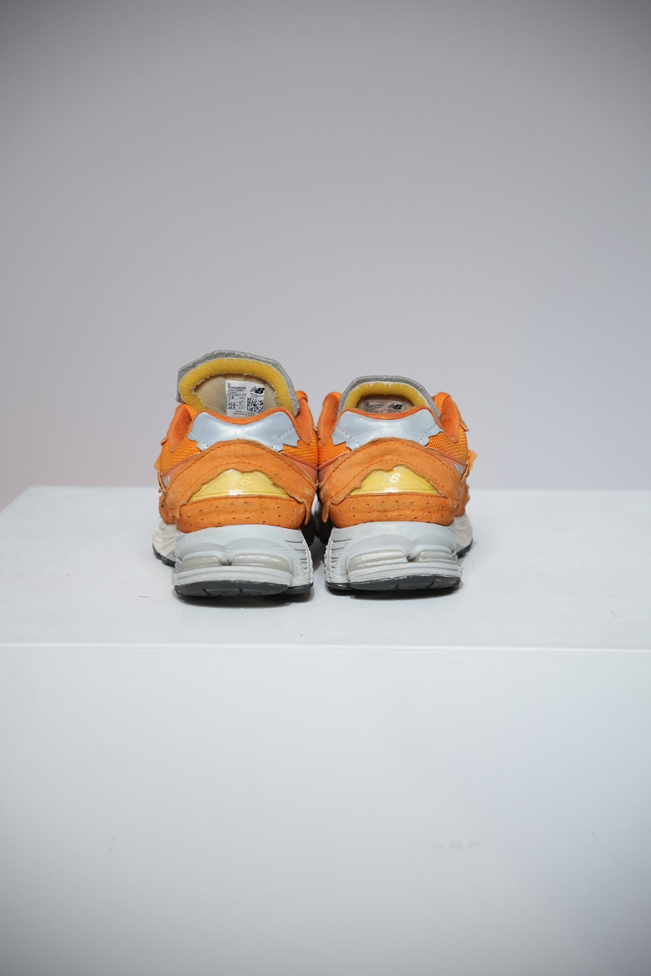 New Balance 2002R Protection Pack Orange (Taille 40,5)