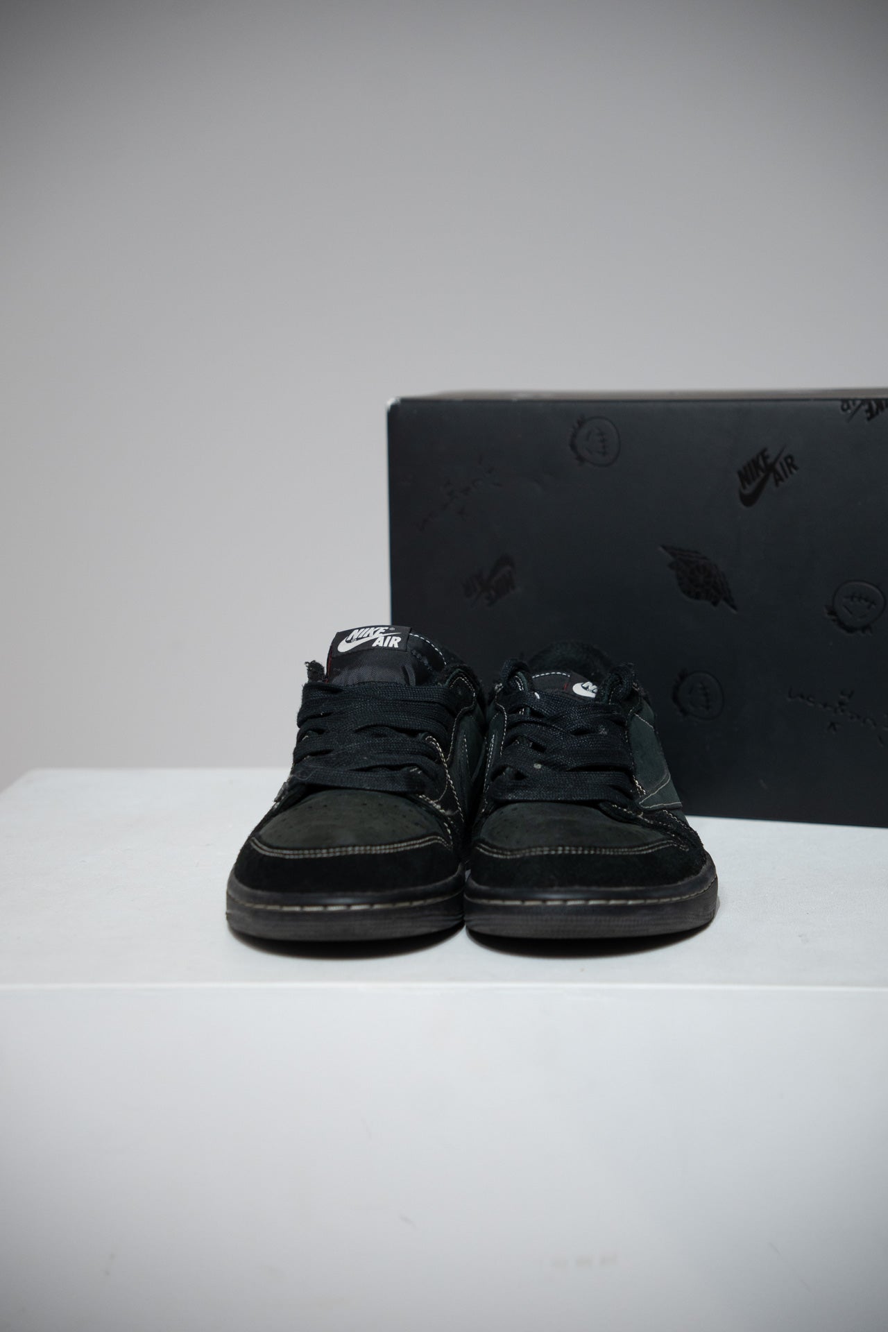 Jordan 1 Low Travis Scott Black Phantom (Taille 42)