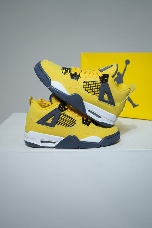 Jordan 4 Lightning GS (Taille 36)