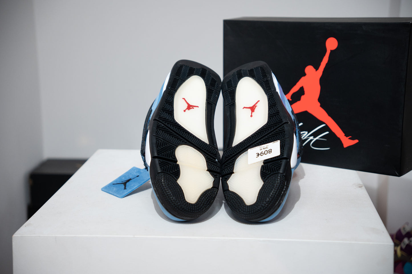Jordan 4 Travis Scott (Taille 46)