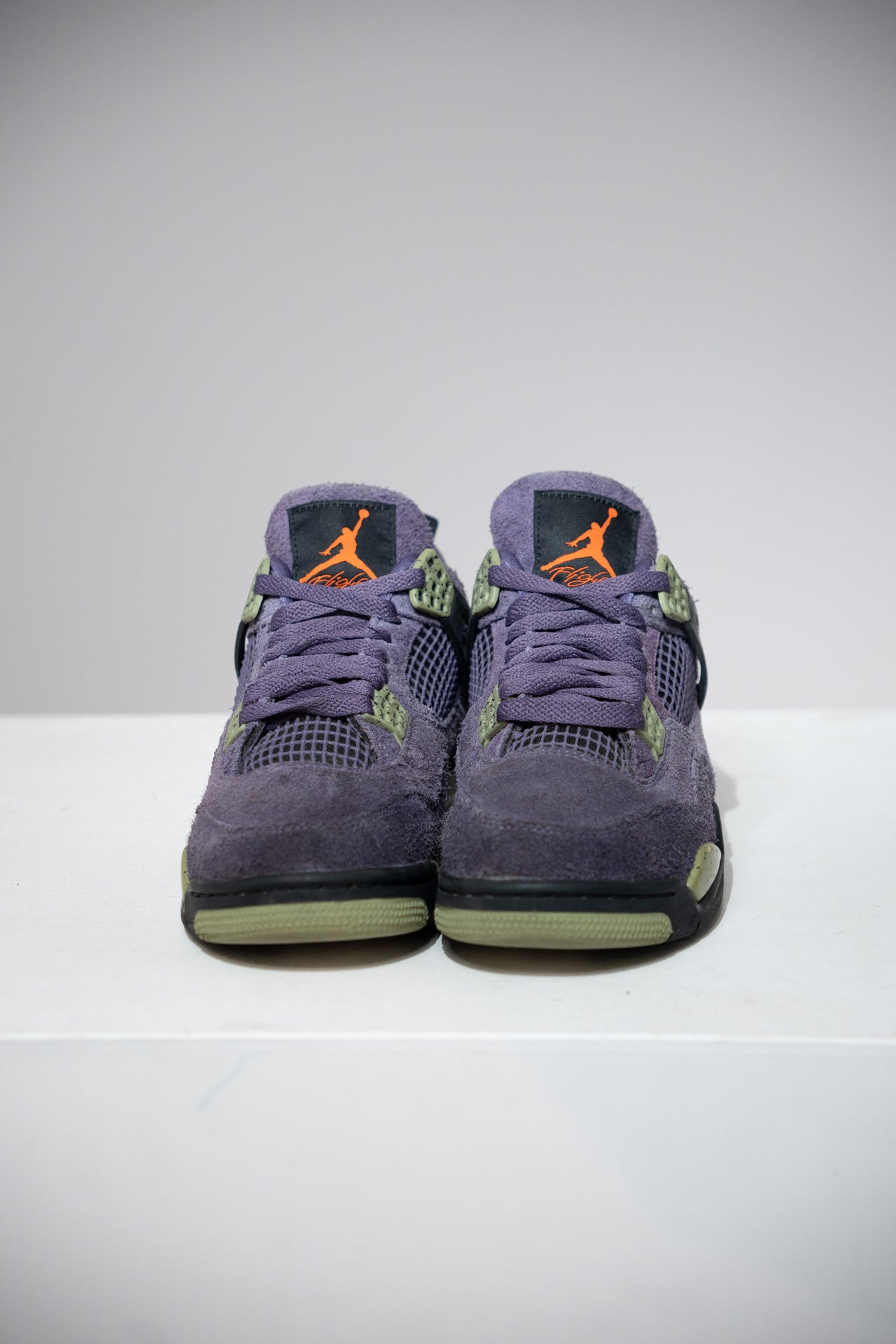 Jordan 4 Canyon purple (Taille 38,5)