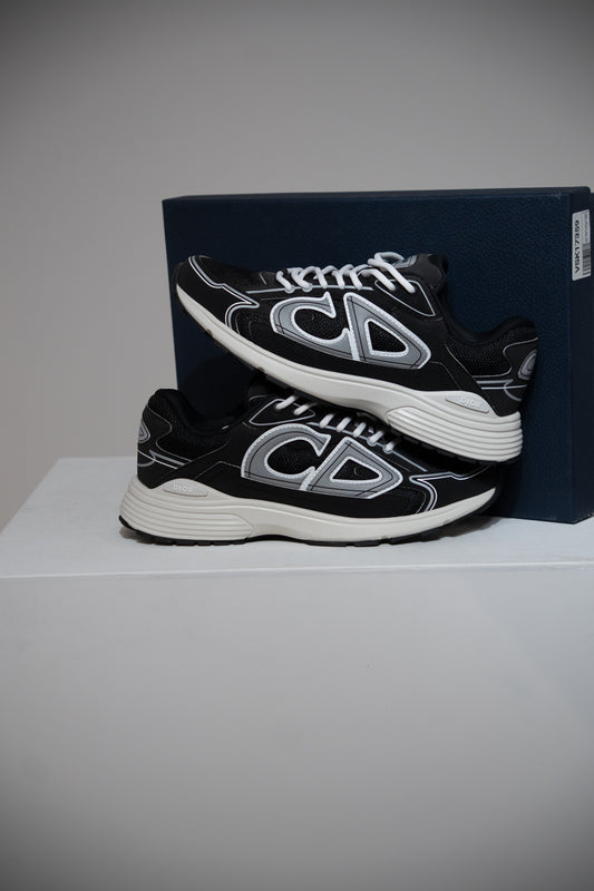 B30 Black White (Taille 42)