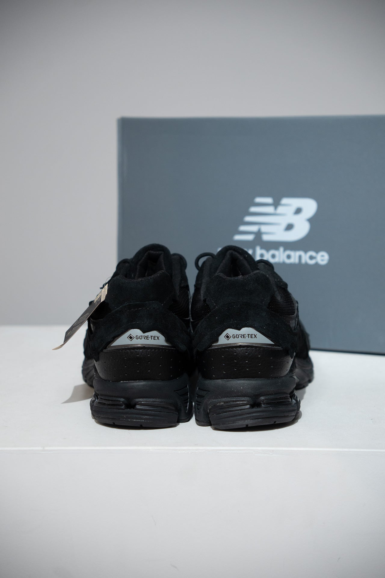 New Balance 2002R Protection pack Triple Black (Taille 45)