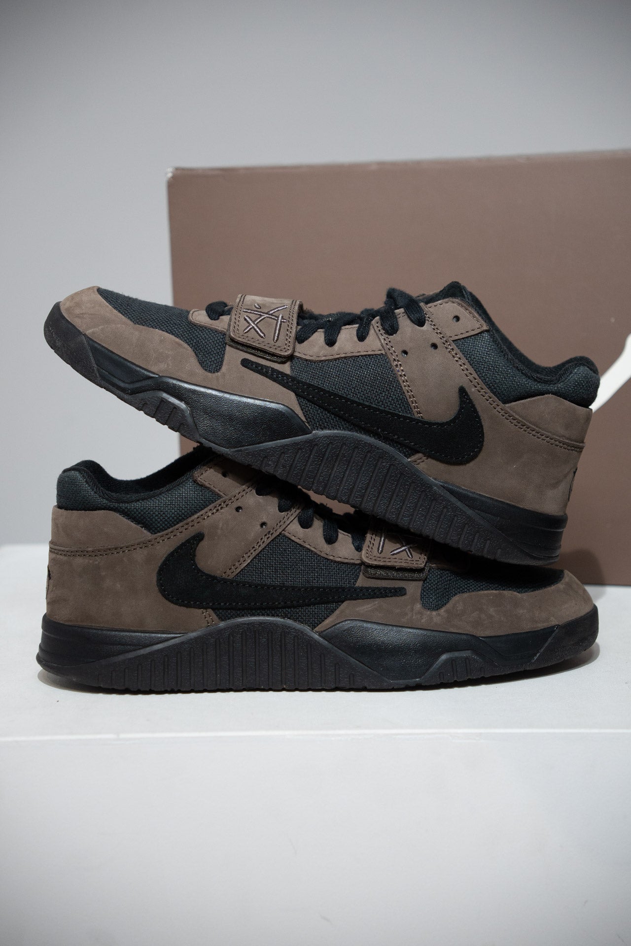 Jumpman Jack Travis Scott Mocha (Taille 45)