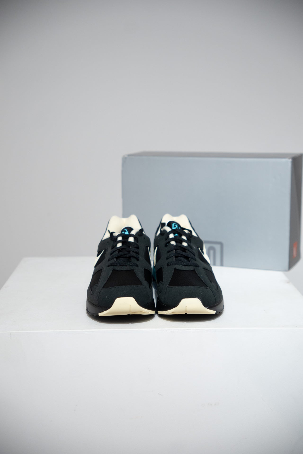 Air Max 180 International Black (Taille 42,5)