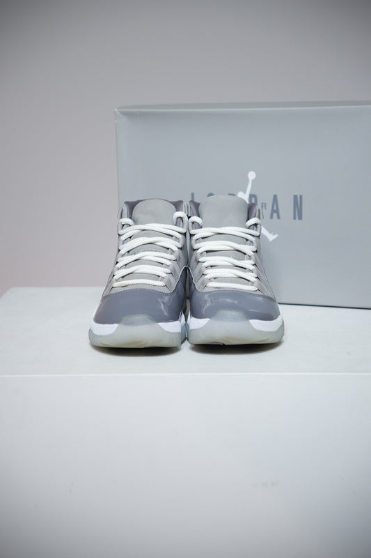 Jordan 11 Cool Grey (Taille 40,5)