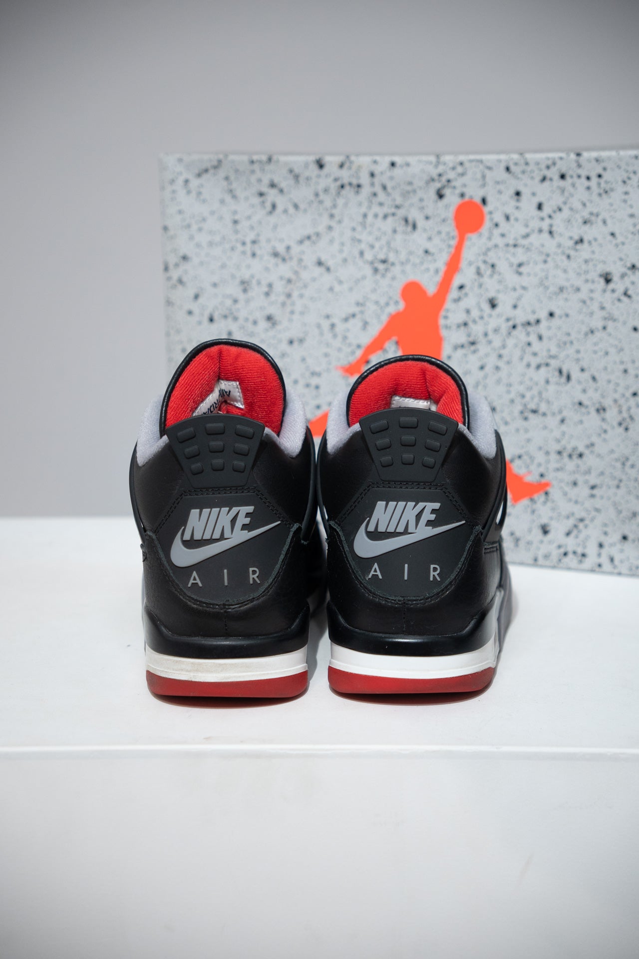 Jordan 4 Bred Reimagined (Taille 44)