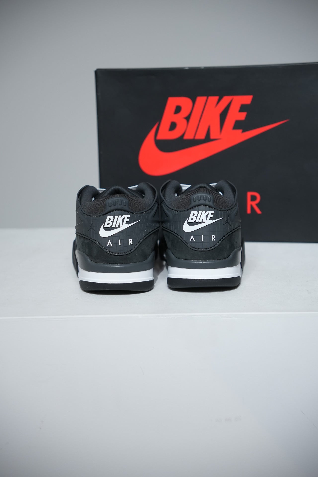 Jordan 4 RM Nigel Sylvester Black (Taille 43)