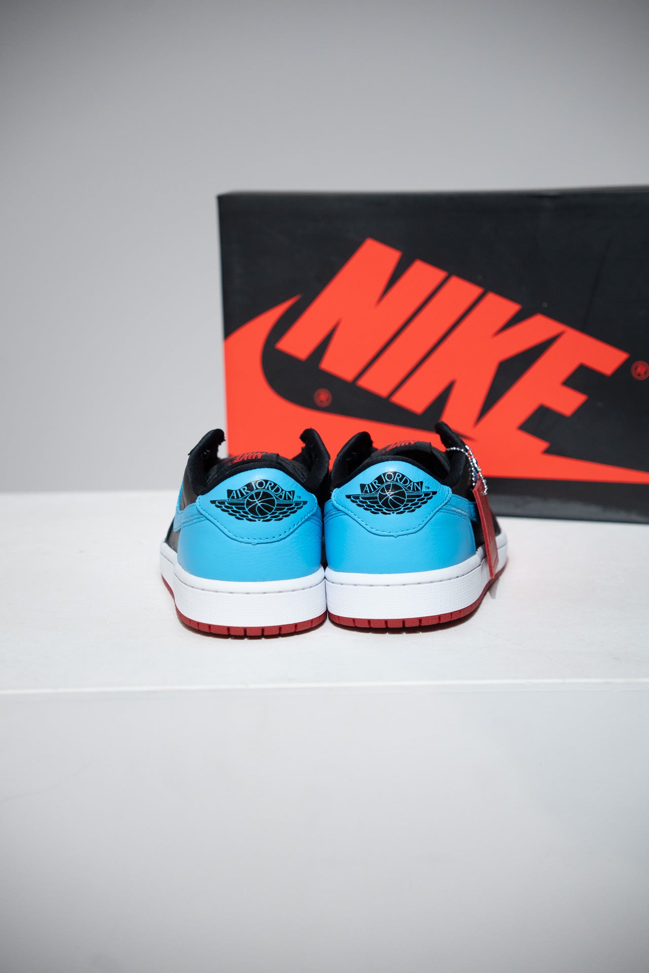 Jordan 1 Low UNC To Chi (Taille 40)