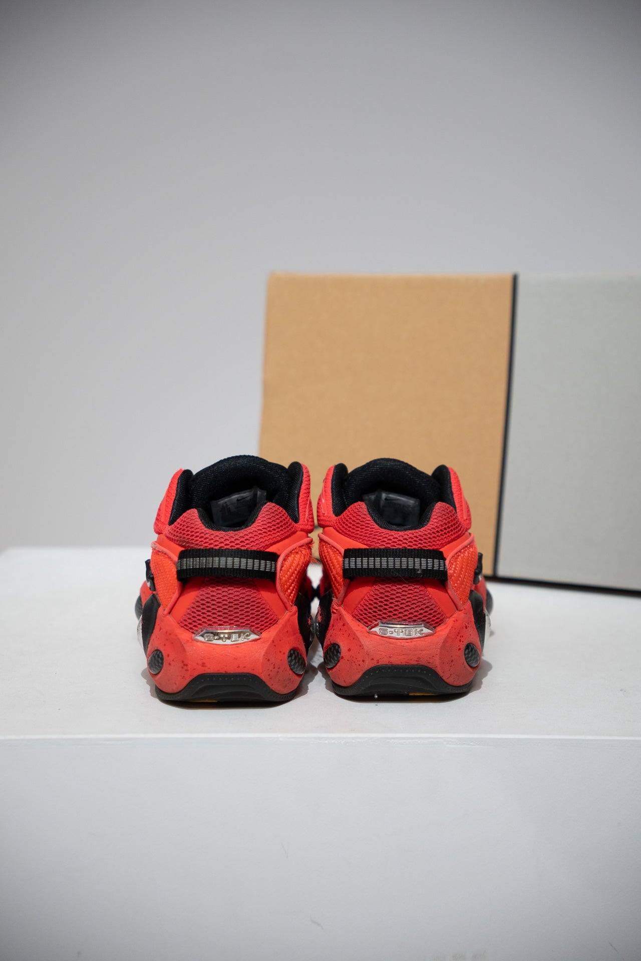 Nocta Glide Crimson (Taille 38)