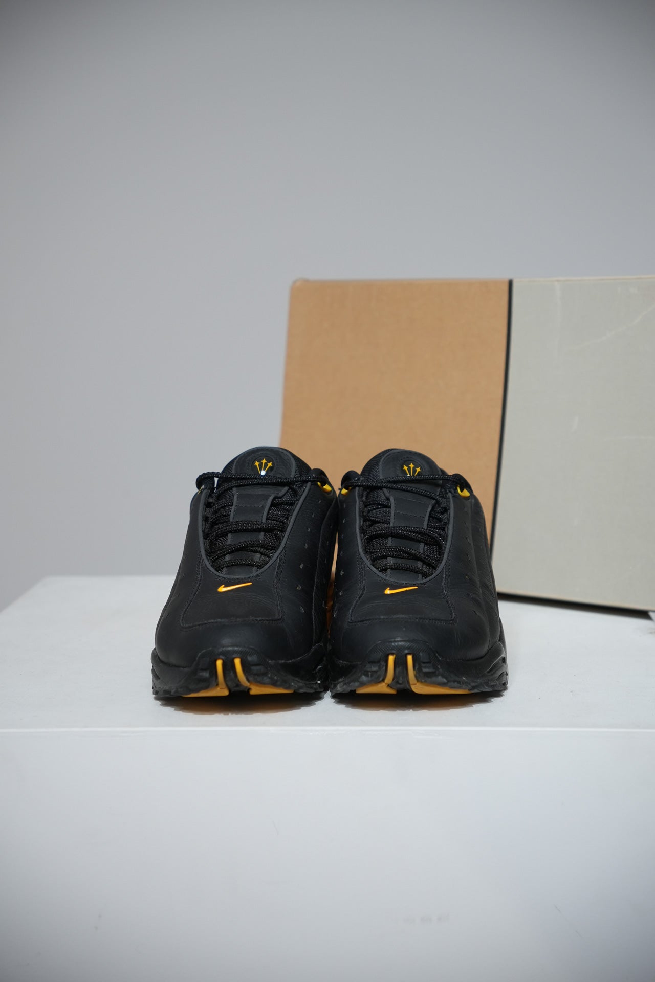 Nocta Hot Step Terra University Gold (Taille 44)