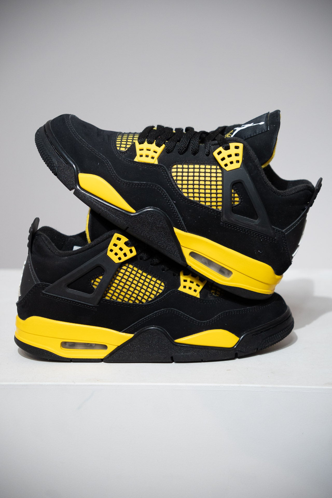 Jordan 4 Thunder (Taille 41)