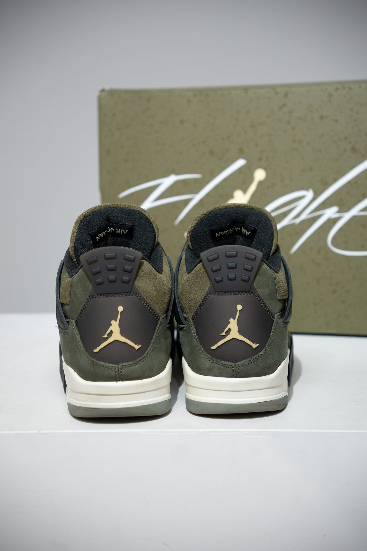 Jordan 4 Craft Olive (Taille 47)