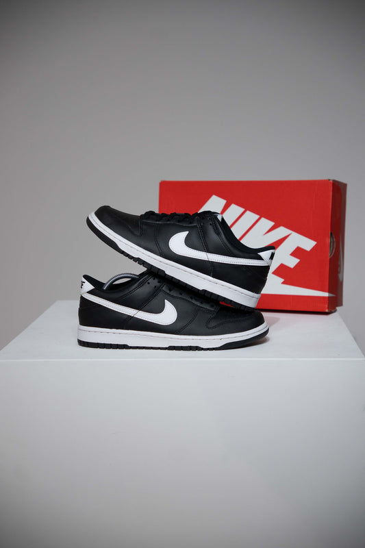 Dunk low panda black (Taille 40)