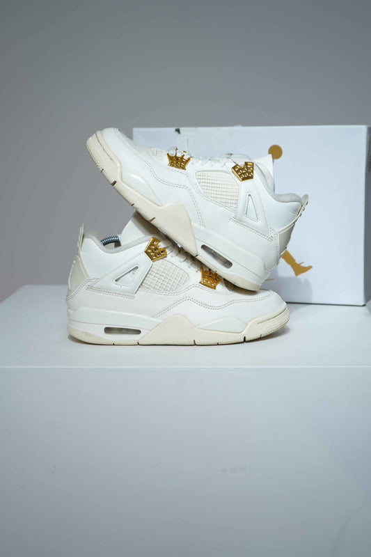Jordan 4 Metallic Gold (Taille 37,5)