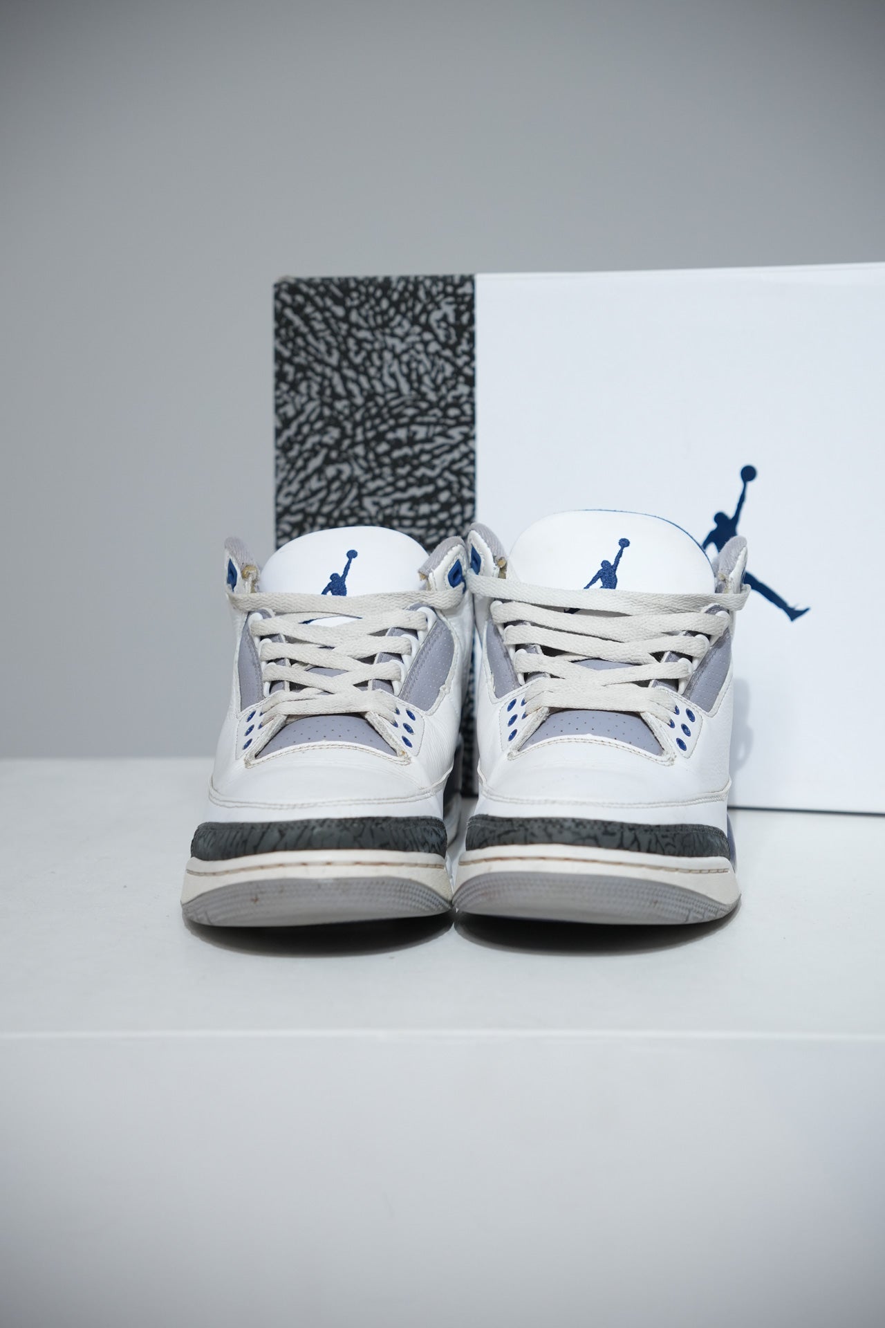 Jordan 3 Midnight Navy (Taille 42,5)