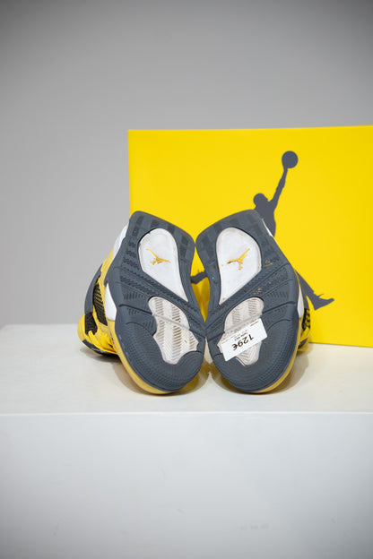 Jordan 4 Lightning (Taille 44,5)