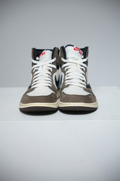 Jordan 1 High Travis Scott Mocha (Taille 48,5)