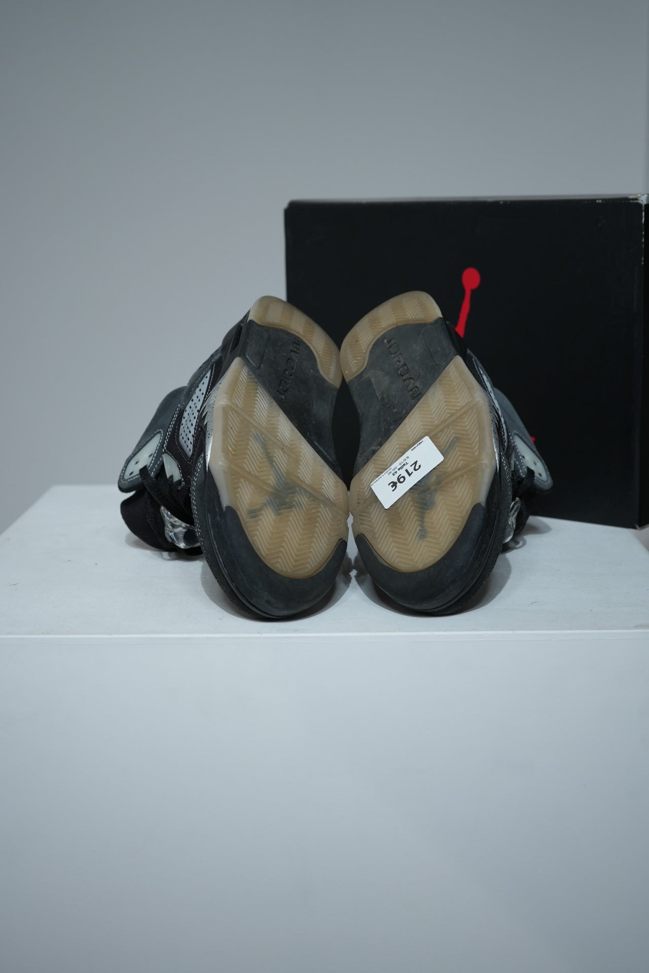 Jordan 5 Anthracite (Taille 42,5)