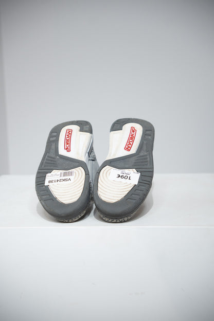 Jordan 3 Cool Grey GS (Taille 38,5)