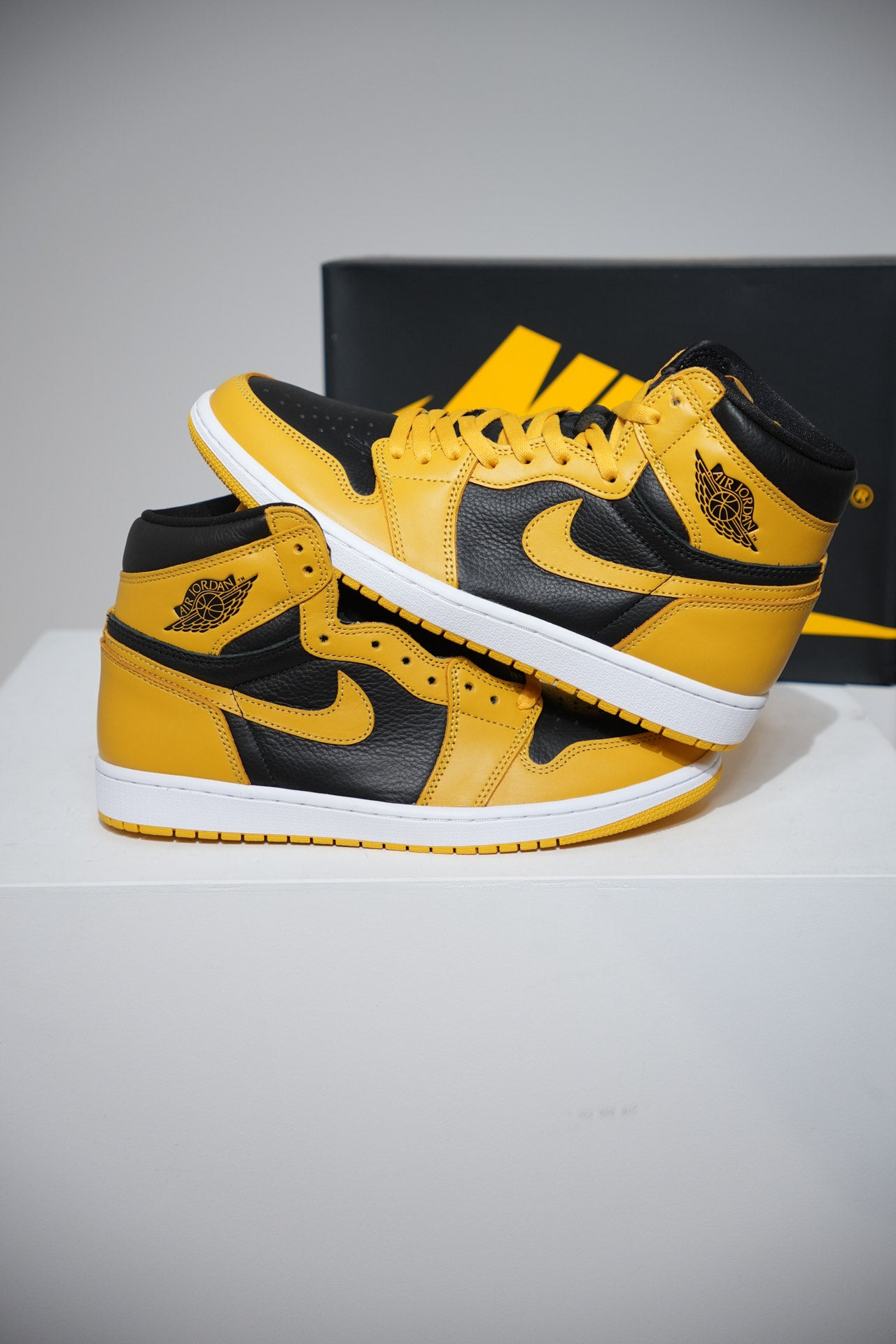Jordan 1 High Pollen (Taille 39)
