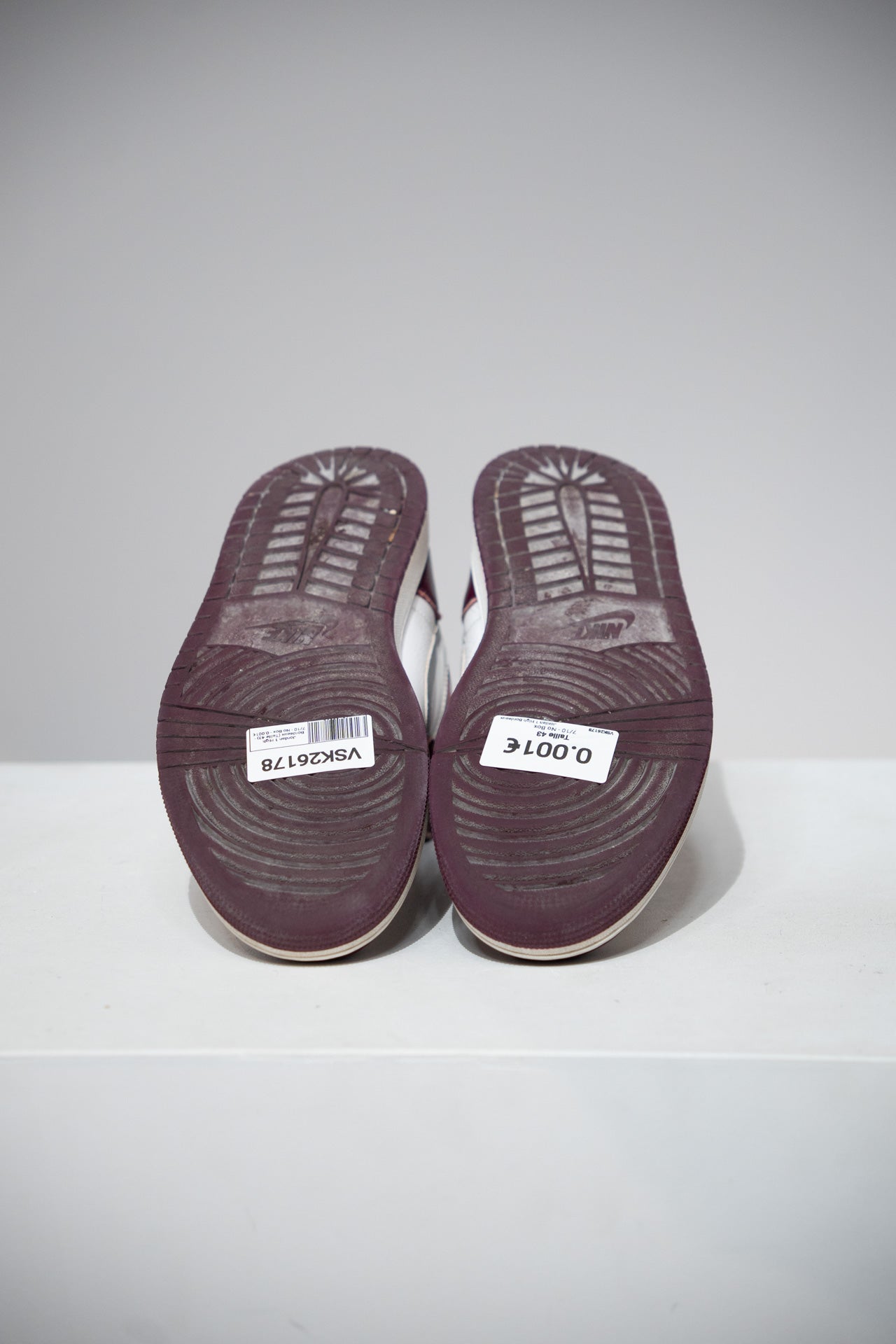 Jordan 1 High Bordeaux (Taille 43)