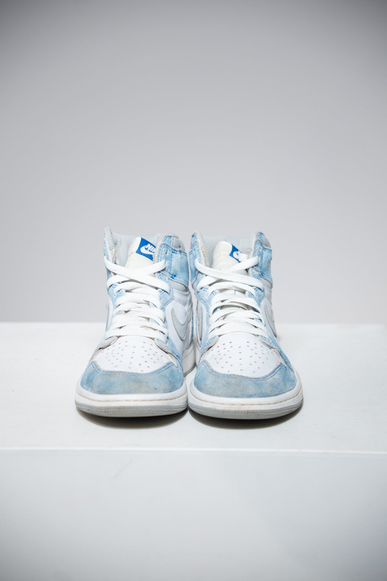 Jordan 1 High Hyper Royal (Taille 41)