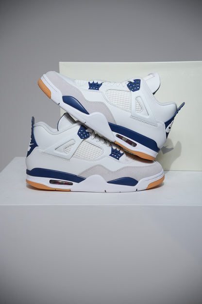 Jordan 4 SB Navy (Taille 45)