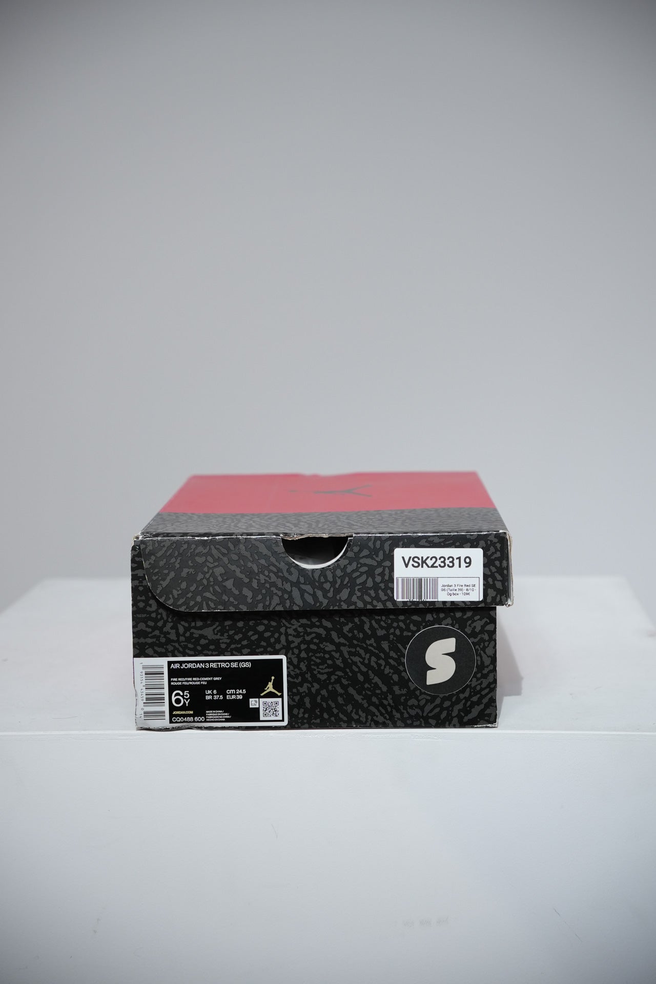 Jordan 3 Fire Red SE GS (Taille 39)