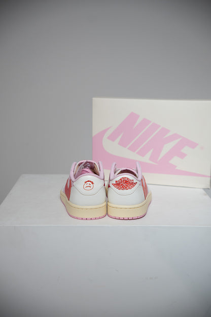 Jordan 1 Low Travis Scott Tropical Pink (Taille 42,5)