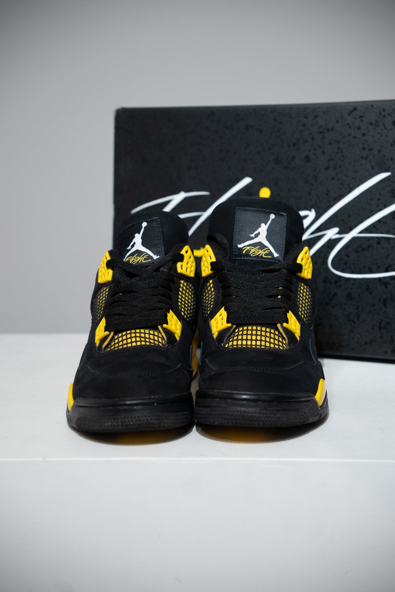 Jordan 4 Thunder (Taille 45)