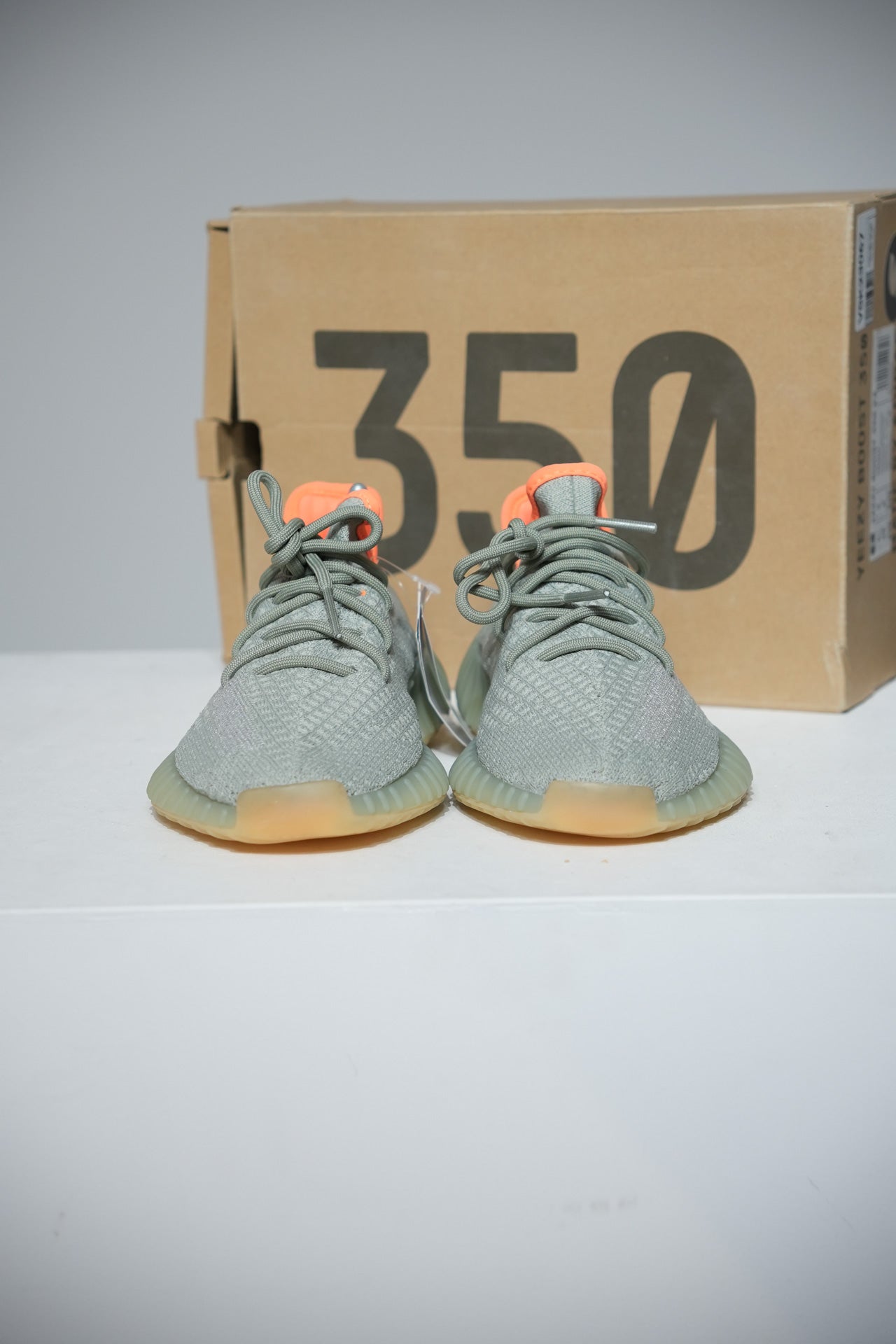 Yeezy 350 V2 Desert Sage (Taille 38)