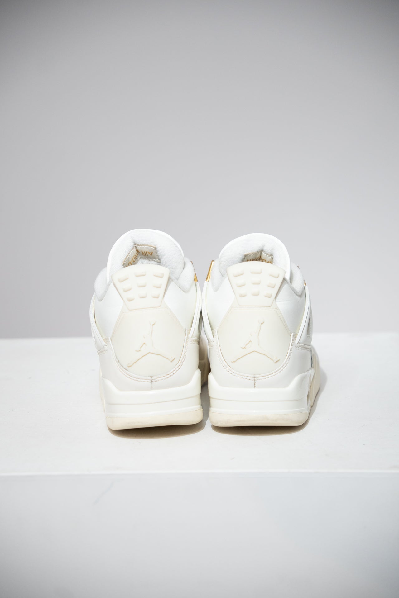 Jordan 4 Metallic Gold (Taille 42,5)