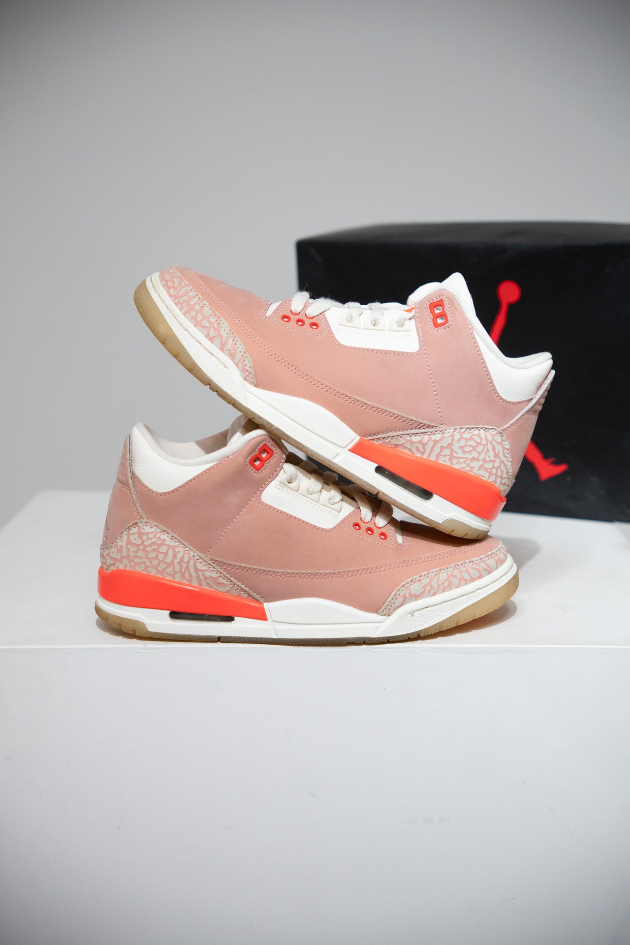 Jordan 3 Rust Pink (Taille 38,5)