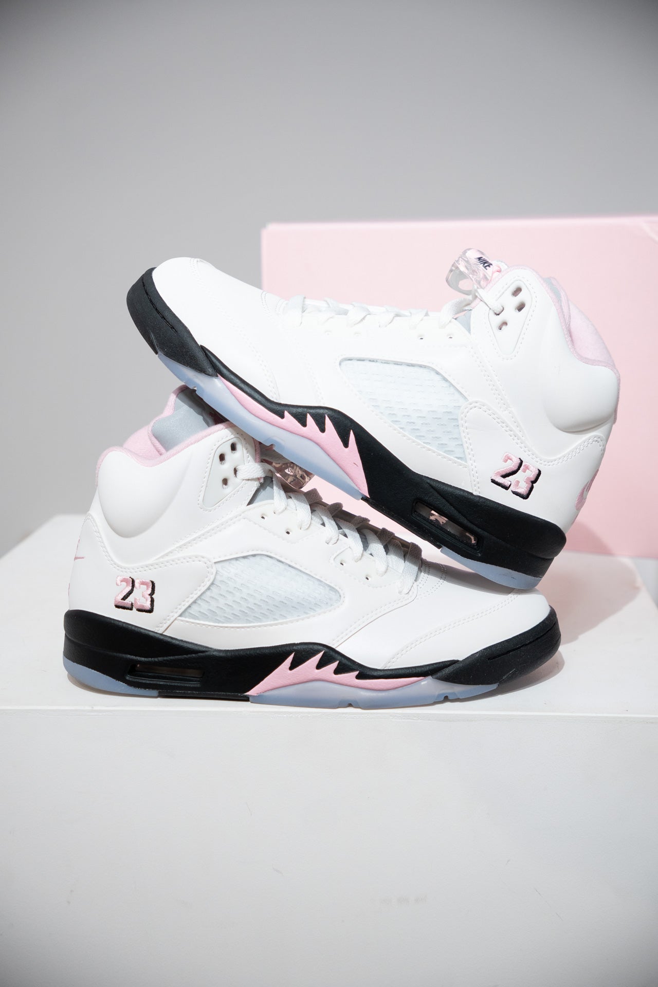 Jordan 5 Soft Pink (Taille 42,5)