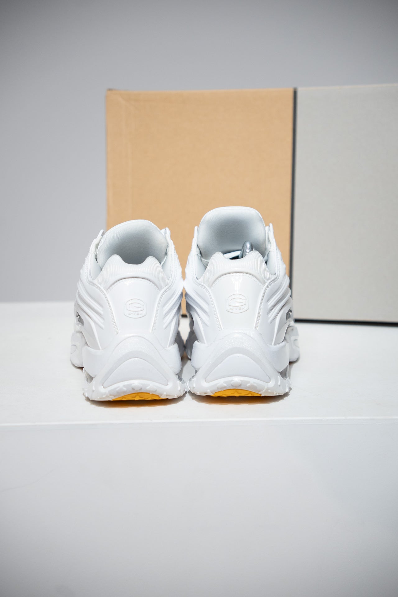 Nocta Hot Step 2 White (Taille 40,5)