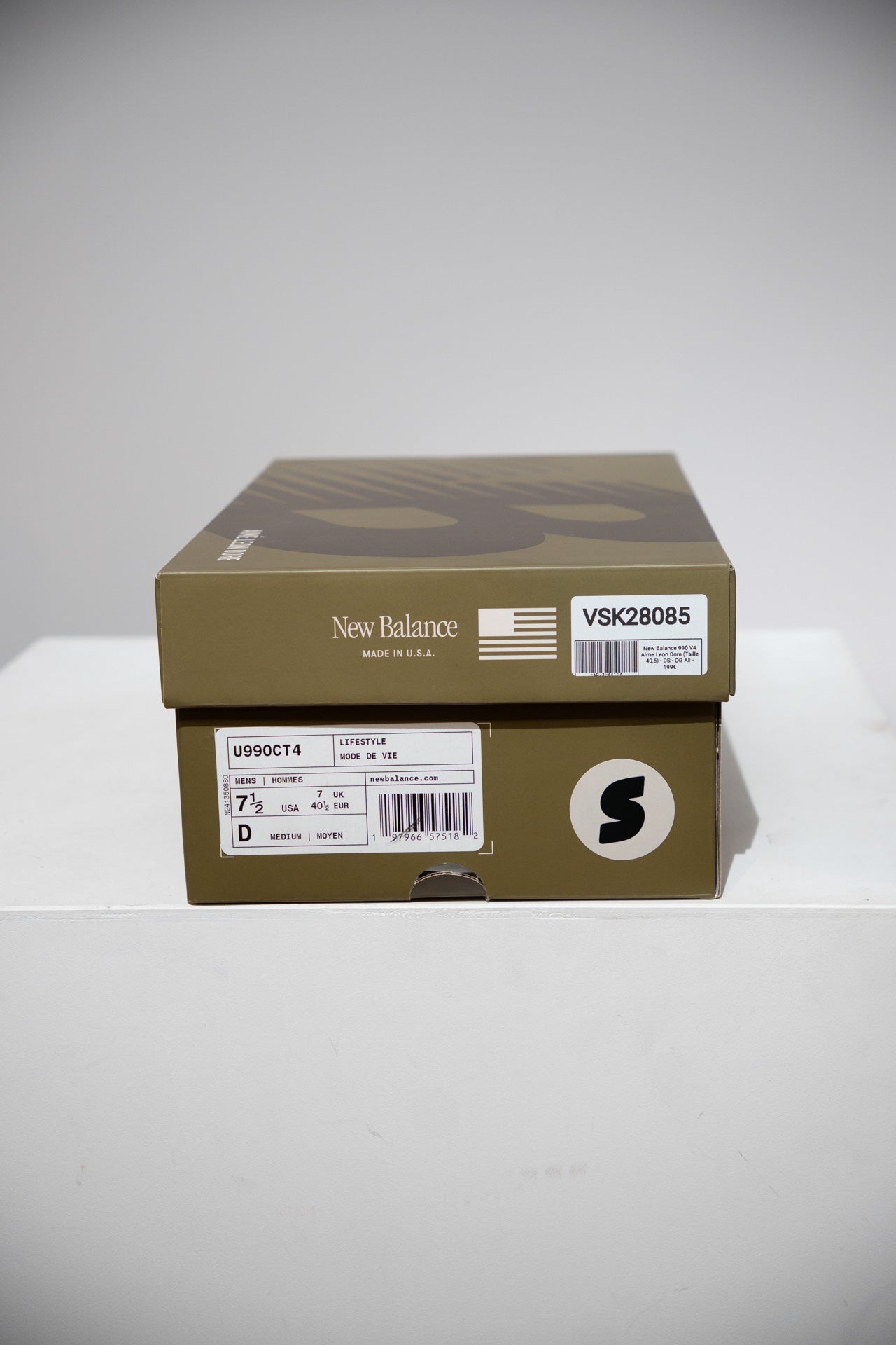 New Balance 990 V4 Aime Leon Dore (Taille 40,5)
