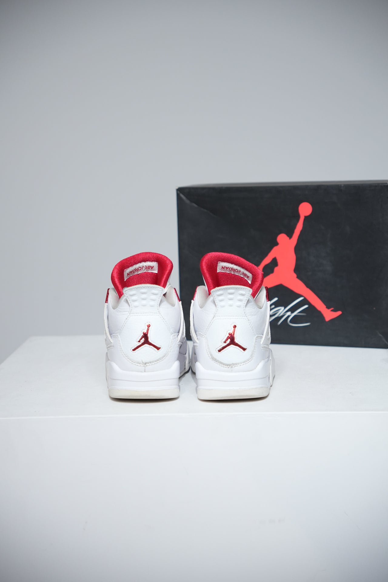 Jordan 4 Metallic Red GS (Taille 36,5)
