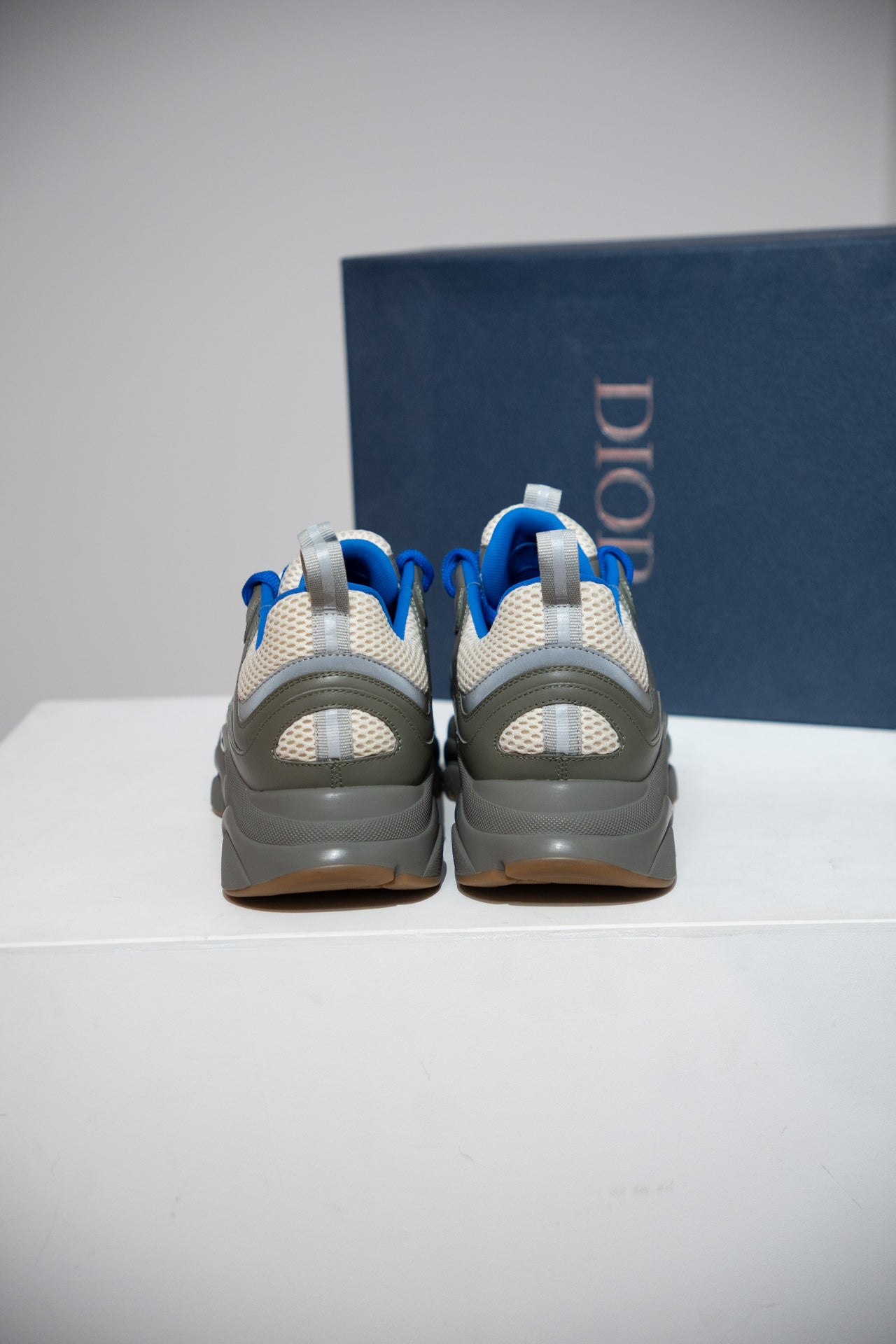 Dior B22 Olive Bleu (Taille 43,5)