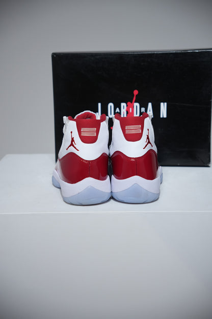Jordan 11 Cherry (Taille 42)