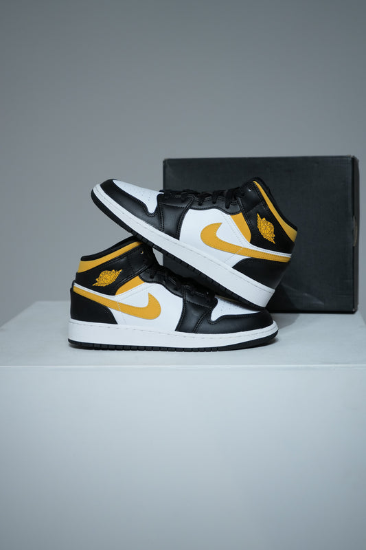 Jordan 1 Mid Taxi (Taille 37,5)