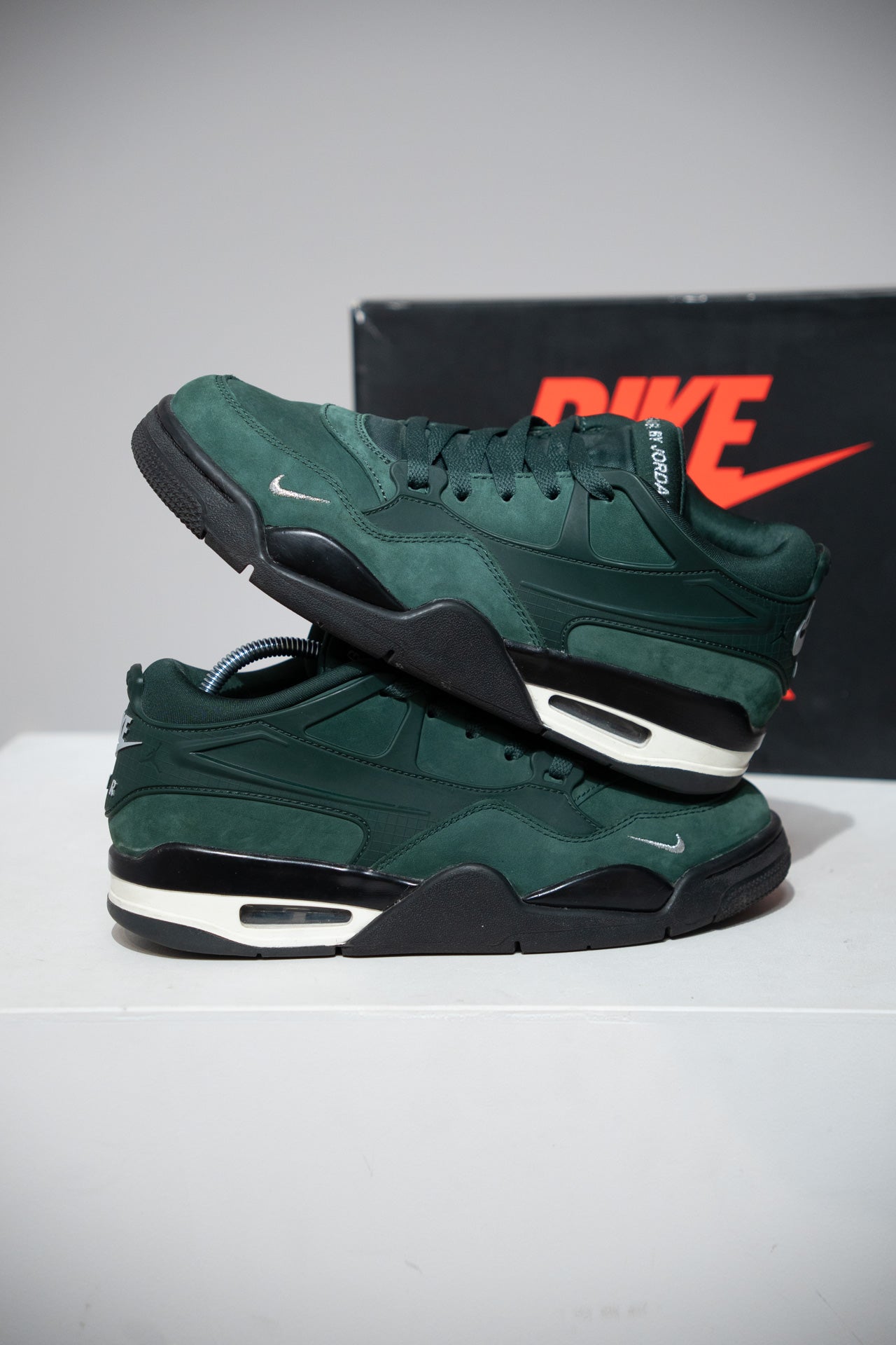 Jordan 4 RM Nigel Sylvester Green (Taille 40)