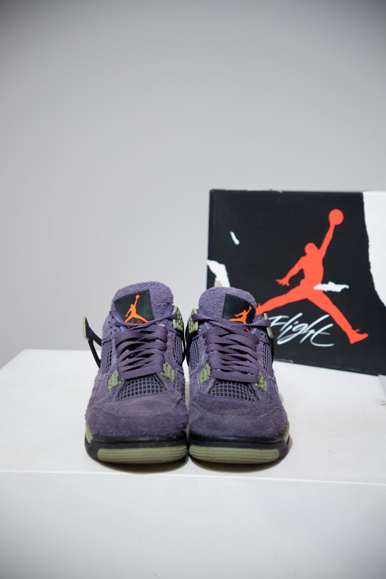 Jordan 4 Canyon purple (Taille 38,5)
