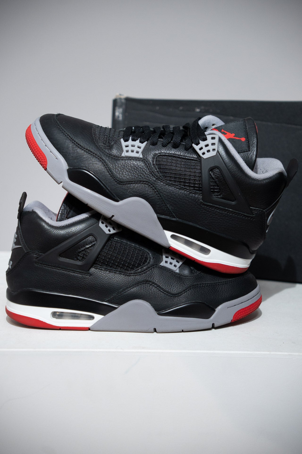Jordan 4 Bred Reimagined (Taille 44)