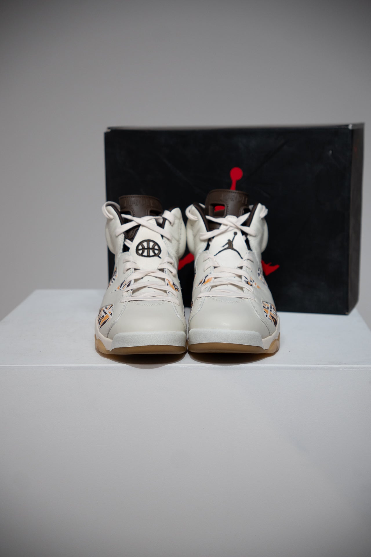 Jordan 6 Quai 54 (Taille 40,5)