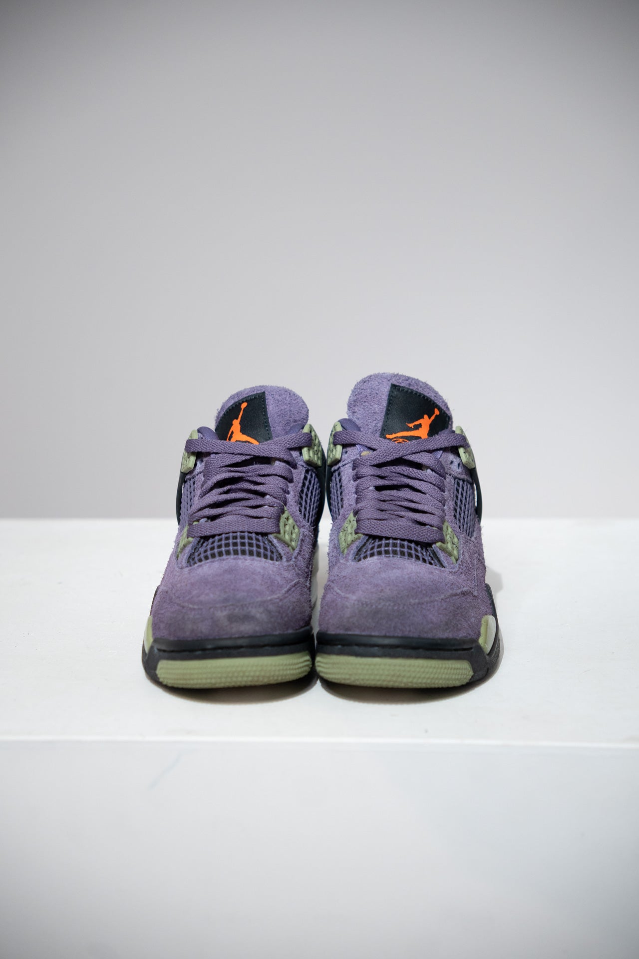 Jordan 4 Canyon purple (Taille 36)